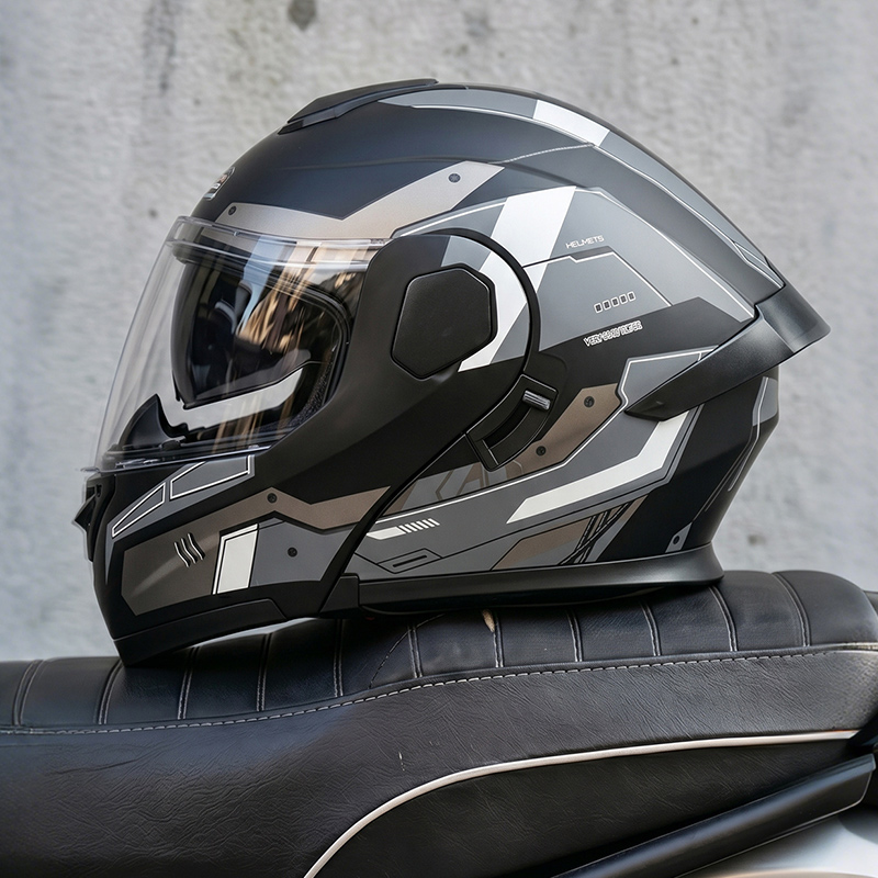 Full Face Motorcycle Helmet With Bluetooth - Casco Moto Aperto Certificato DOT con